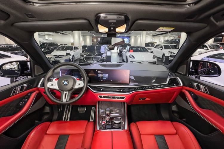 Used BMW X5 M 2020 X5 M Interior 5