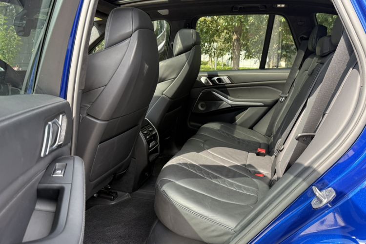 Used BMW X5 M 2020 X5 M Interior 2