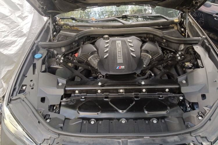 Used BMW X5 M 2020 X5 M Engine Bay