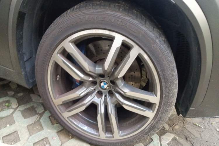 Used BMW X5 M 2020 X5 M Right Front Wheel Hub