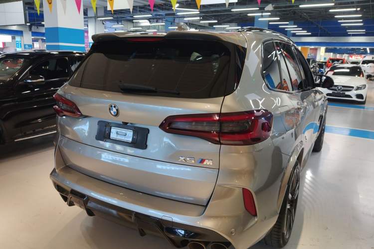 Used BMW X5 M 2020 X5 M Rear Right 45 Deg