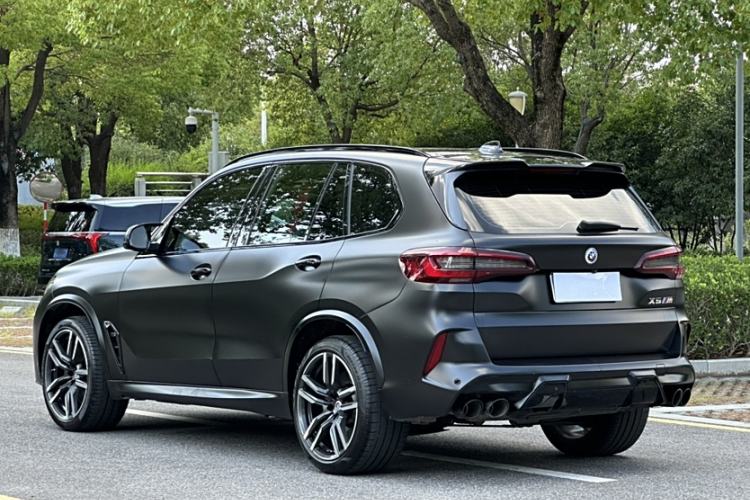 Used BMW X5 M 2022 X5 M Exterior 8