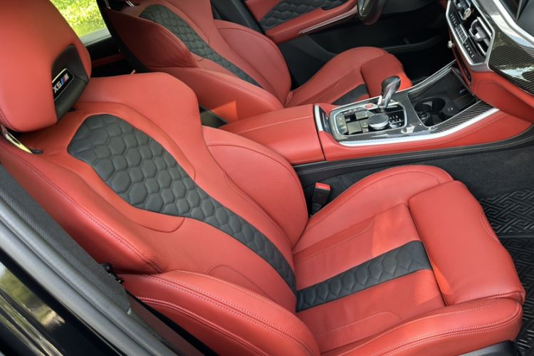 Used BMW X5 M 2022 X5 M Interior 2