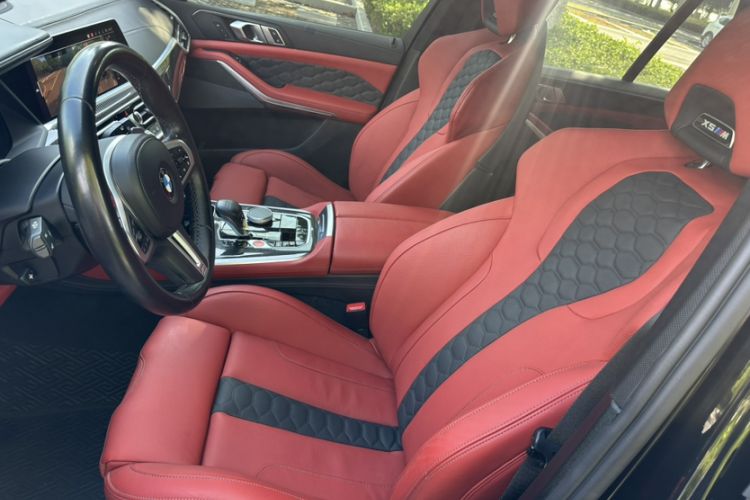 Used BMW X5 M 2022 X5 M Interior 6