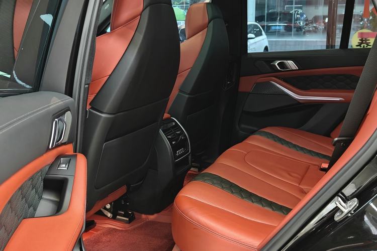Used BMW X5 M 2022 X5 M Interior 8