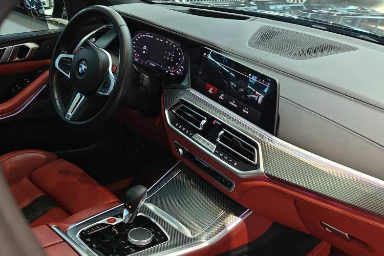 Used BMW X5 M 2022 X5 M Interior 9