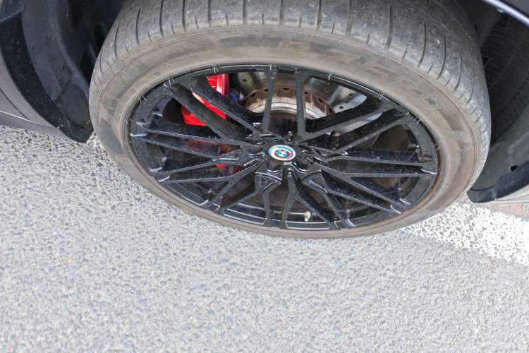 Used BMW X5 M 2022 X5 M Right Front Wheel Hub