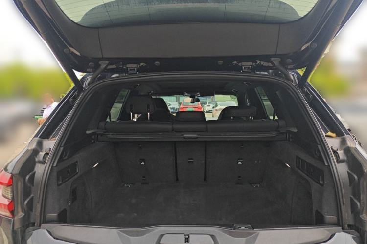 Used BMW X5 M 2022 X5 M Trunk