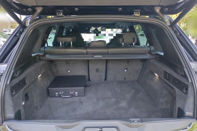 Used BMW X5 M 2022 X5 M Trunk