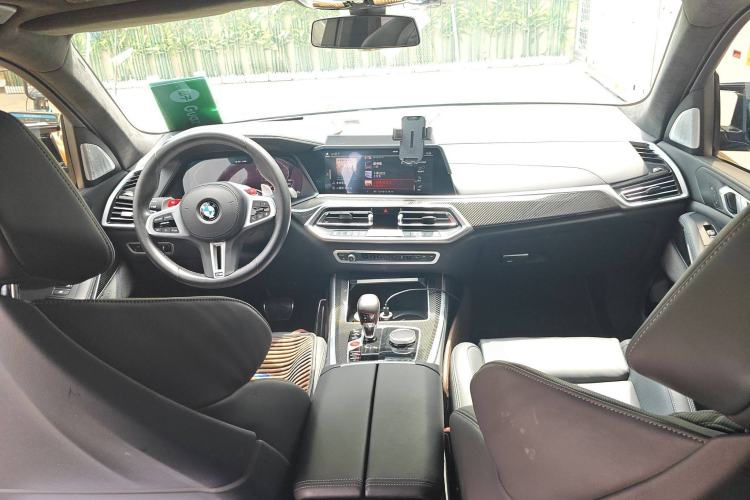 Used BMW X5 M 2022 X5 M Center Console