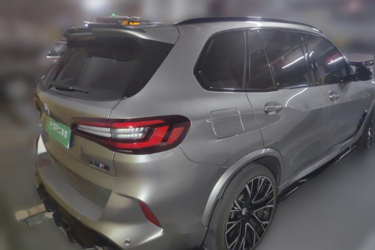 Used BMW X5 M 2022 X5 M Rear Right 45 Deg