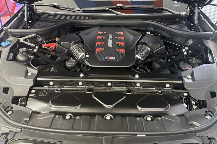 Used BMW X5 M 2023 X5 M Thunder Edition Engine Bay