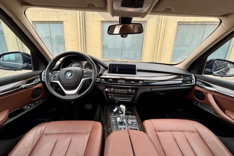 Used BMW X5 New Energy 2016 xDrive40e Interior 1