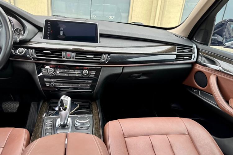 Used BMW X5 New Energy 2016 xDrive40e Interior 7