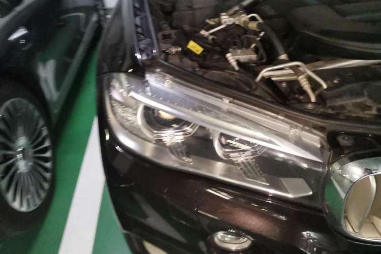 Used BMW X5 New Energy 2016 xDrive40e Right Front Headlight