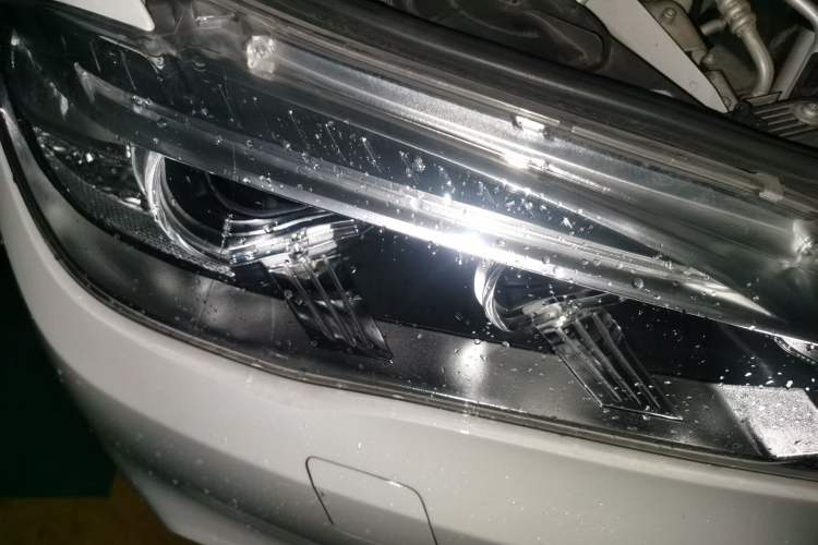 Used BMW X5 New Energy  Right Front Headlight