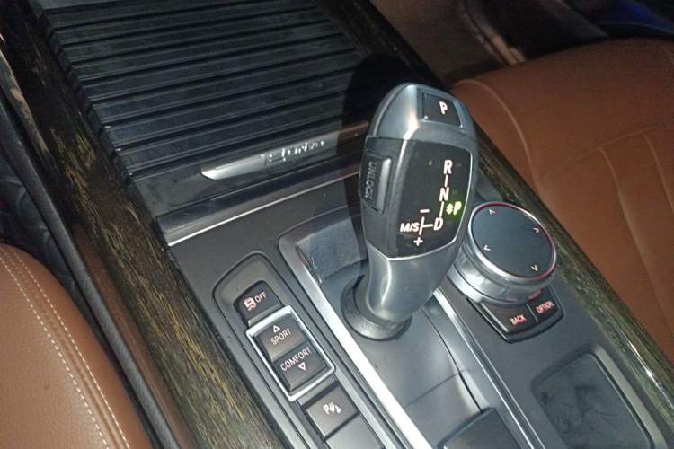 Used BMW X5 New Energy  Gear Lever