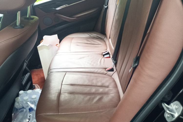 Used BMW X5 New Energy 2017 xDrive40e Left Rear Seat