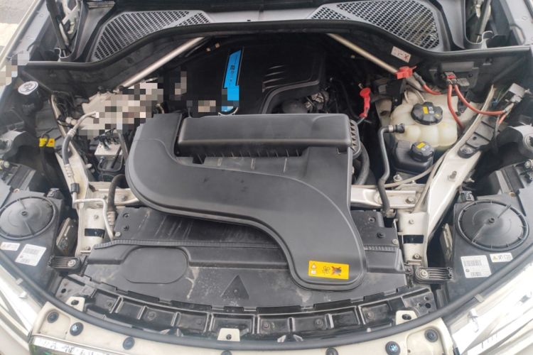 Used BMW X5 New Energy 2017 xDrive40e Engine Bay