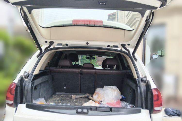 Used BMW X5 New Energy 2017 xDrive40e Trunk