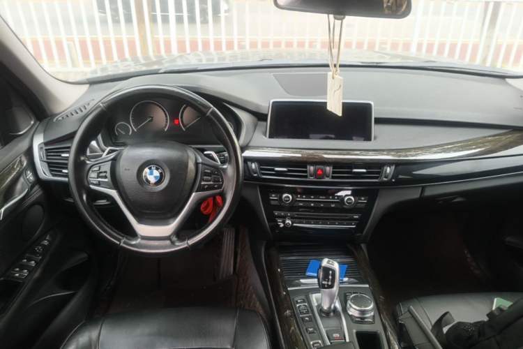 Used BMW X5 New Energy  Center Console