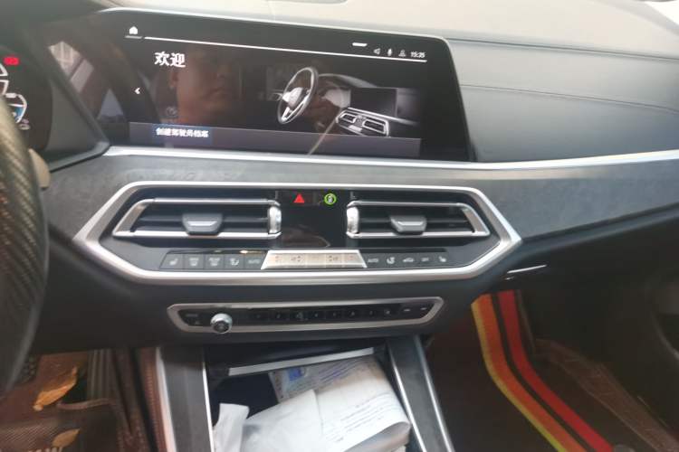 Used BMW X5 New Energy 2020 xDrive45e M Sport Package Audio And AC Panel