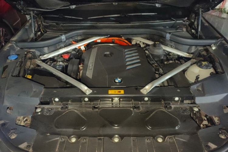 Used BMW X5 New Energy 2020 xDrive45e M Sport Package Engine Bay