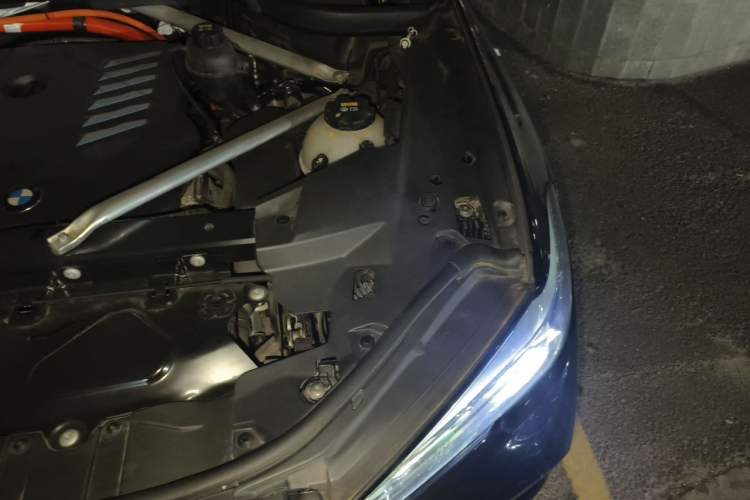 Used BMW X5 New Energy 2020 xDrive45e M Sport Package Engine Bay Left