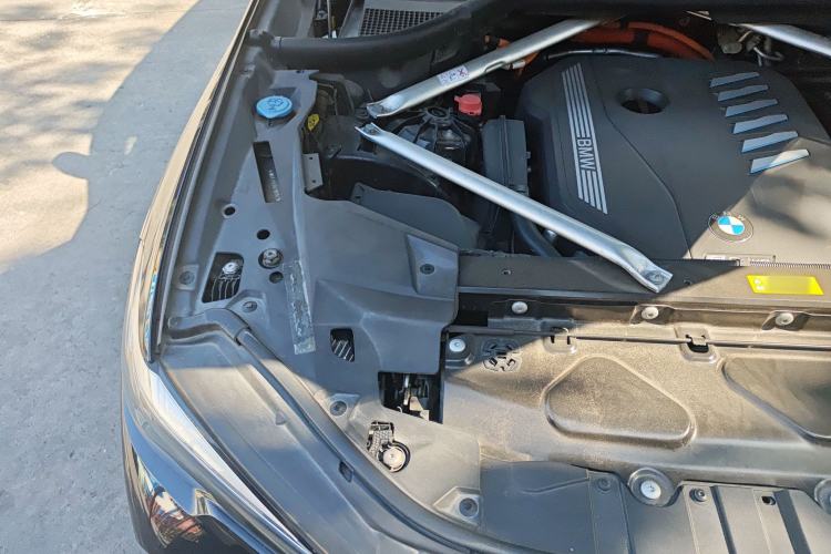 Used BMW X5 New Energy 2020 xDrive45e M Sport Package Engine Bay Right