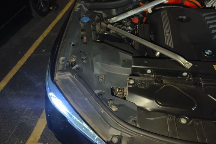 Used BMW X5 New Energy 2020 xDrive45e M Sport Package Engine Bay Right