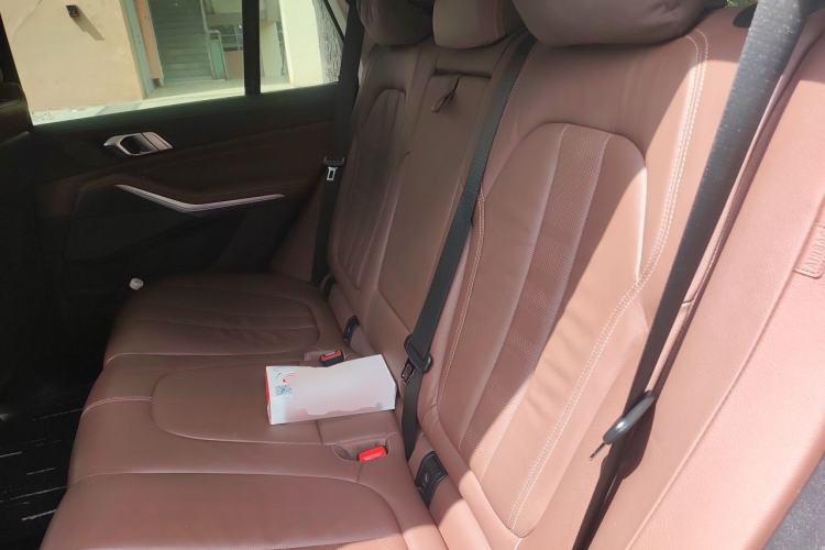 Used BMW X5 New Energy 2020 xDrive45e M Sport Package Left Rear Seat