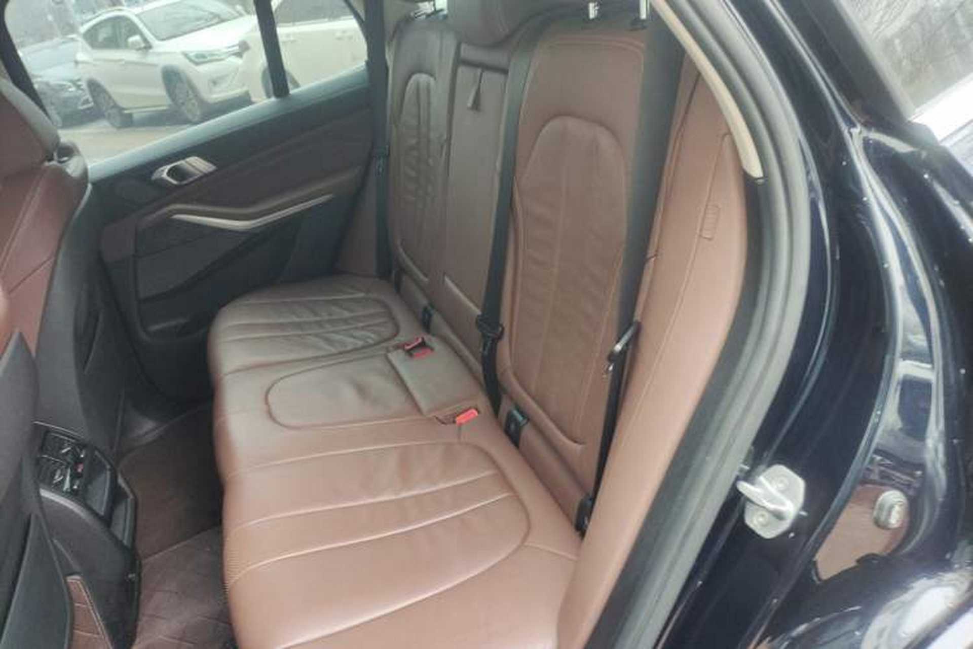 Used BMW X5 New Energy 2020 xDrive45e M Sport Package Left Rear Seat