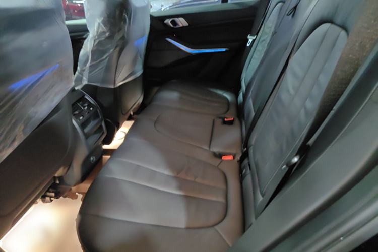 Used BMW X5 New Energy 2020 xDrive45e M Sport Package Left Rear Seat
