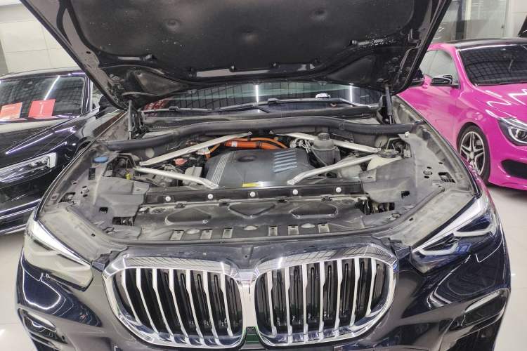 Used BMW X5 New Energy 2020 xDrive45e M Sport Package Engine Bay