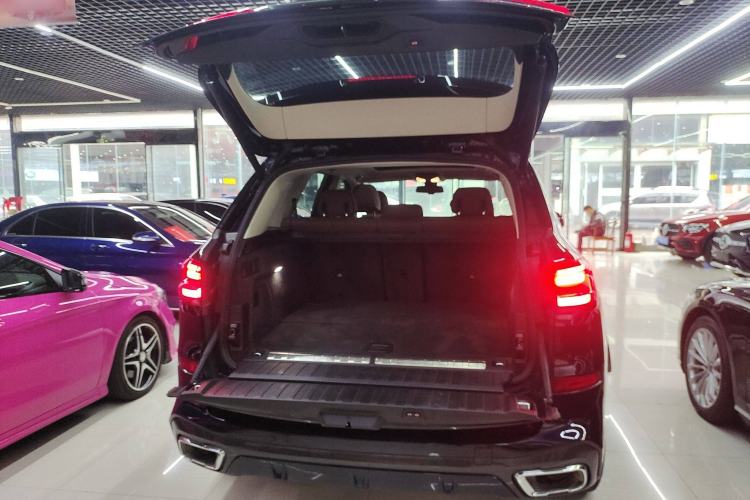 Used BMW X5 New Energy 2020 xDrive45e M Sport Package Trunk