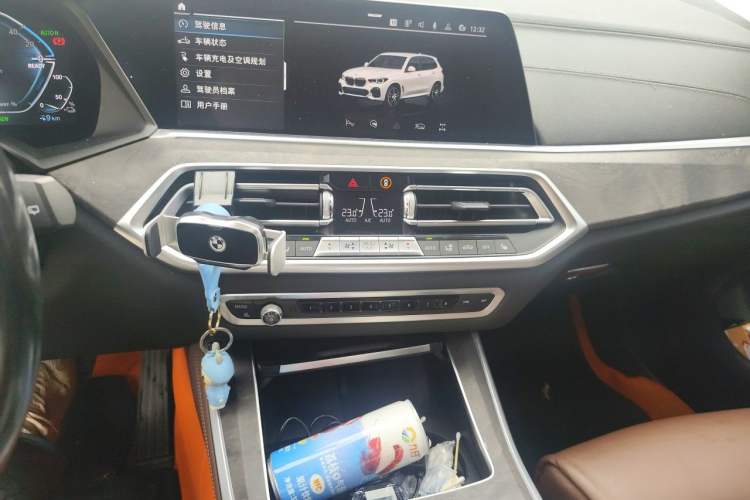 Used BMW X5 New Energy 2020 xDrive45e M Sport Package Audio And AC Panel