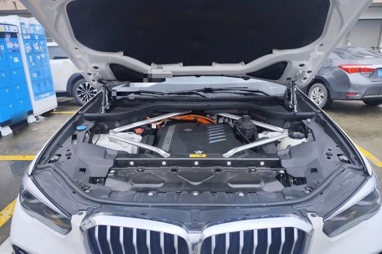 Used BMW X5 New Energy 2020 xDrive45e M Sport Package Engine Bay