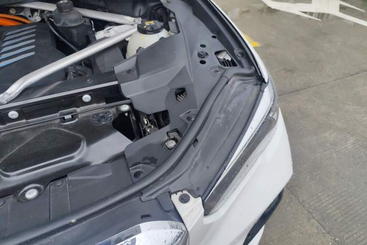 Used BMW X5 New Energy 2020 xDrive45e M Sport Package Engine Bay Left