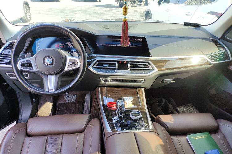 Used BMW X5 New Energy 2021 xDrive45e M Sport Package Center Console