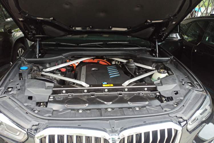 Used BMW X5 New Energy 2021 xDrive45e M Sport Package Engine Bay
