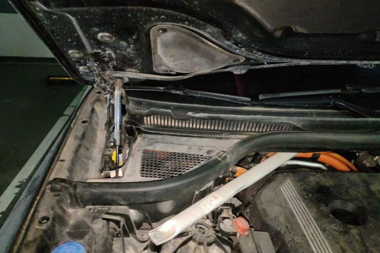Used BMW X5 New Energy 2021 xDrive45e M Sport Package Engine Bay Right
