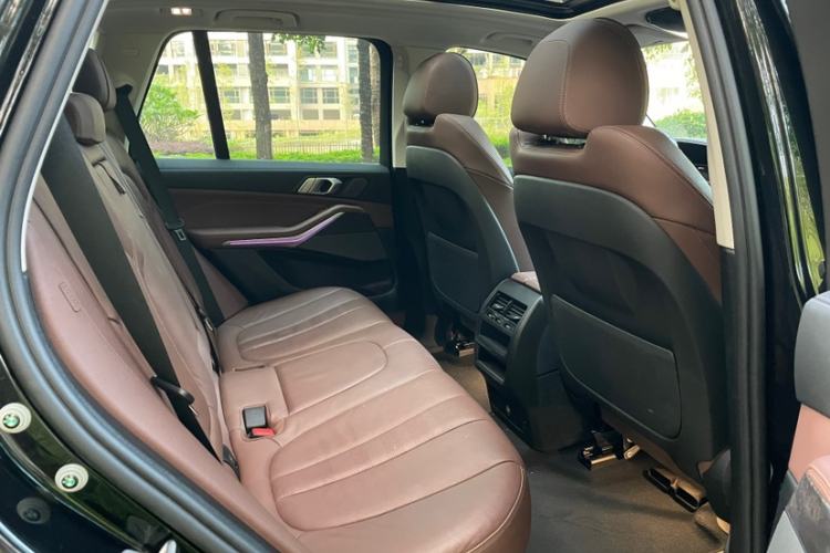 Used BMW X5 New Energy 2021 xDrive45e M Sport Package Interior 4