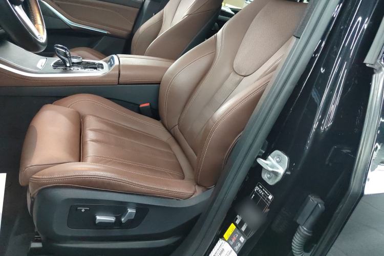 Used BMW X5 New Energy 2021 Restyled xDrive45e M Sport Package Left Front Seat