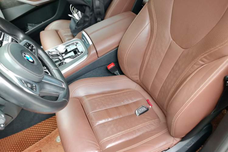 Used BMW X5 New Energy 2021 xDrive45e M Sport Package Left Front Seat