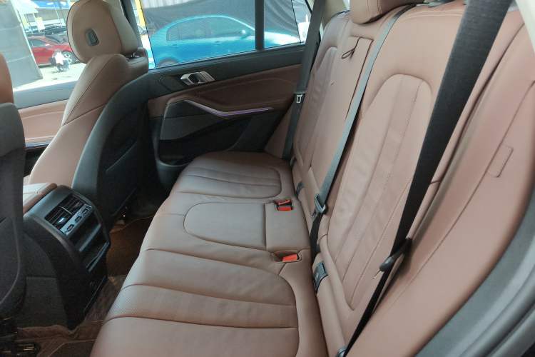 Used BMW X5 New Energy 2021 Restyled xDrive45e M Sport Package Left Rear Seat
