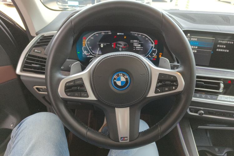 Used BMW X5 New Energy 2021 Restyled xDrive45e M Sport Package Steering Wheel