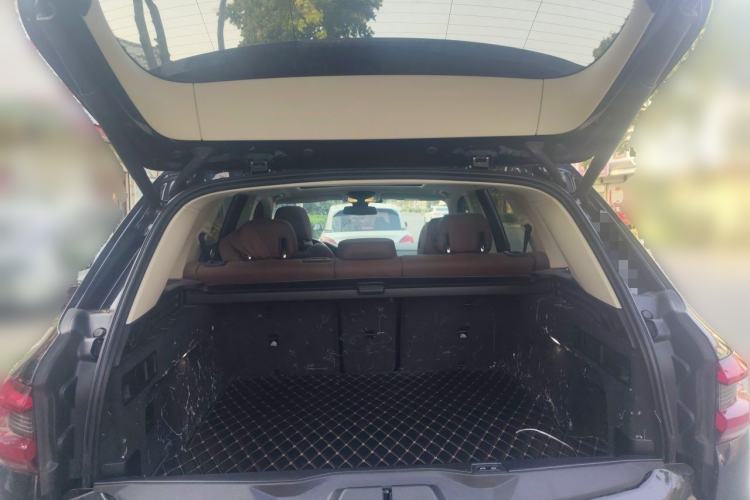Used BMW X5 New Energy 2021 xDrive45e M Sport Package Trunk