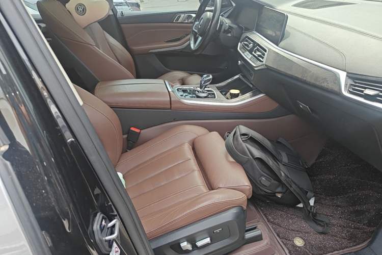 Used BMW X5 New Energy 2021 xDrive45e M Sport Package Right Front Seat