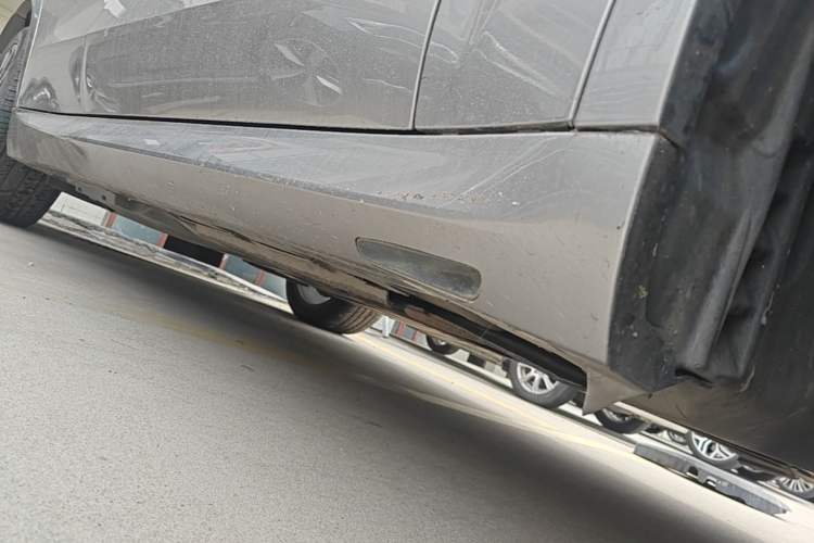 Used BMW X5 New Energy 2021 xDrive45e M Sport Package Right Side Sill