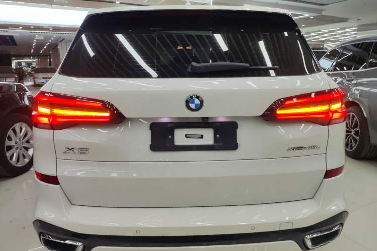 Used BMW X5 New Energy 2021 xDrive45e M Sport Package Exterior 4